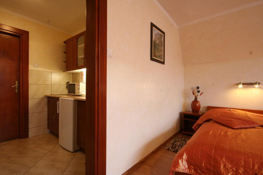 Willa Dewajtis Bed & Breakfast Zakopane Phòng bức ảnh