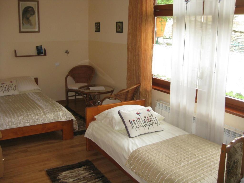 Willa Dewajtis Bed & Breakfast Zakopane Phòng bức ảnh